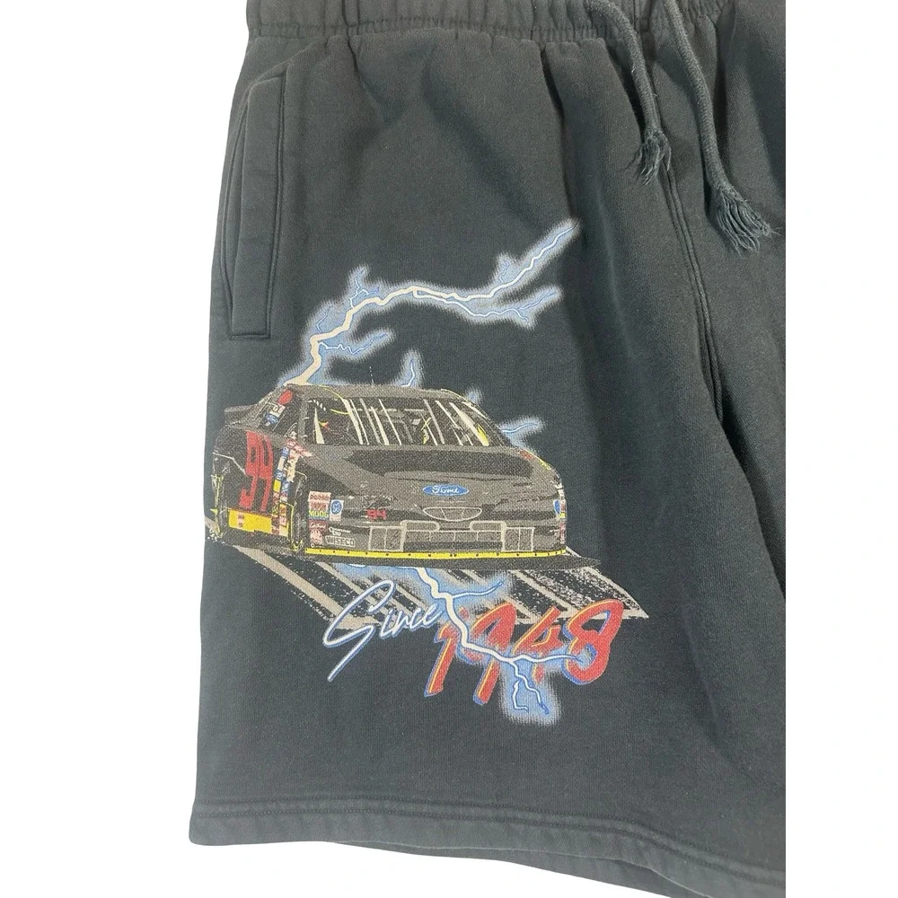 NASCAR Cup Series Sunday Thunder #17Fleece Shorts Mens Large Black Graphic Sweat